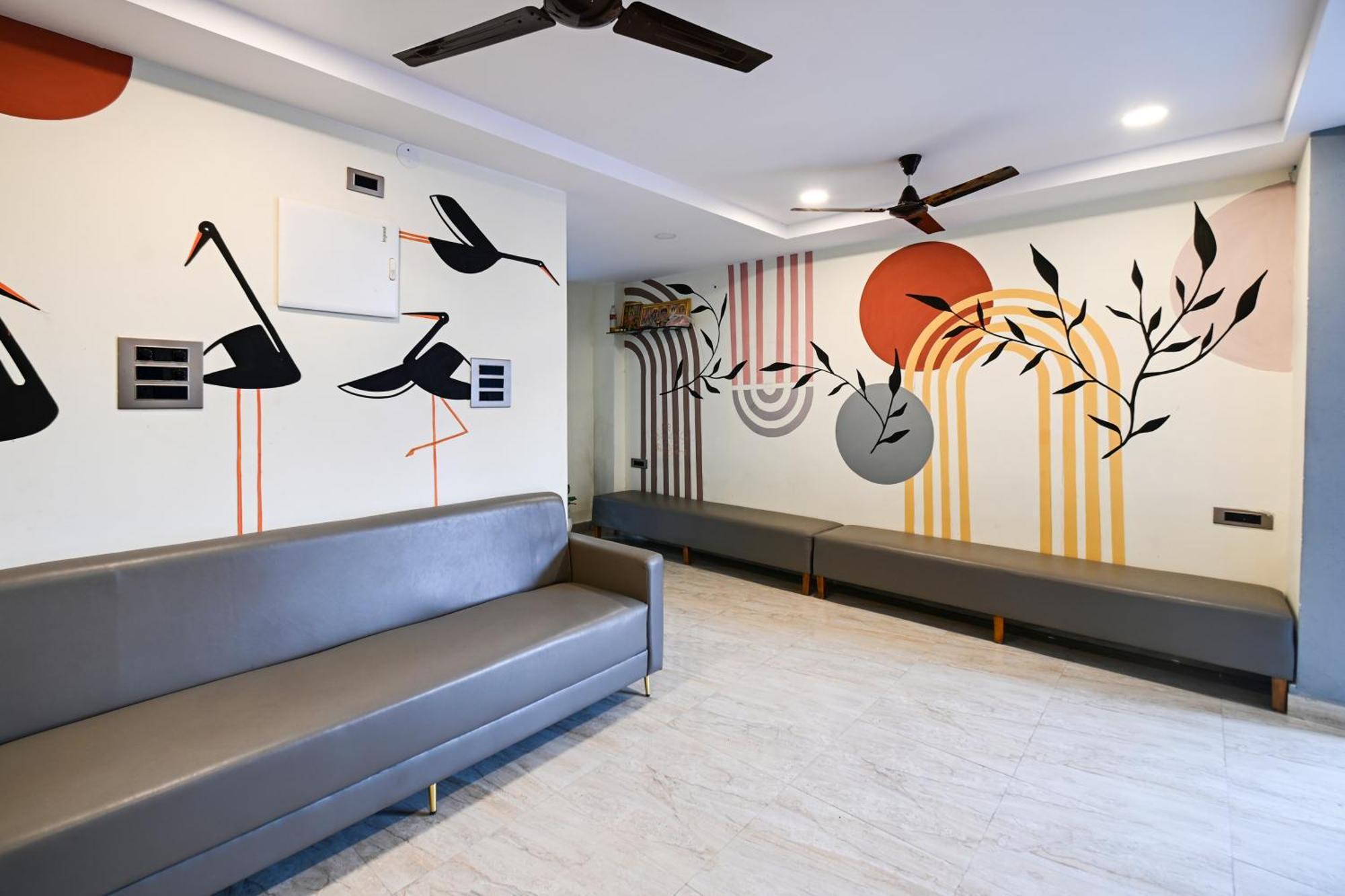 Super Townhouse De Alphabet Karmanghat Hyderabad Exteriör bild